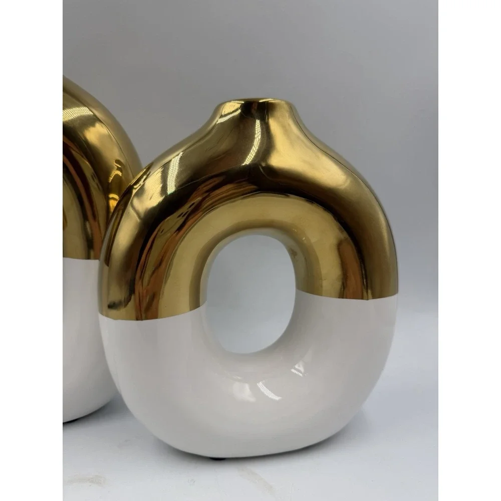 NIB White & Gold Ceramic Vase Set of 2 Round Donut Hollow Flower Vases for Home